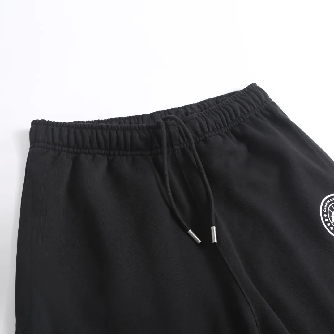 CAN GOOSE ： ， ， ， ， 。 ， 。 ： ， ， ， ， 3 ， 、 、 ， 。 ， ， ， 、 ， ， ， Classic 。 1： ， ， ， ， 。 ， ， Wear-Resistant， ， ， ， 。 2： ， ， ， ， 。 3： ， ， ； ， 。 ： Size：S M L XL ：D